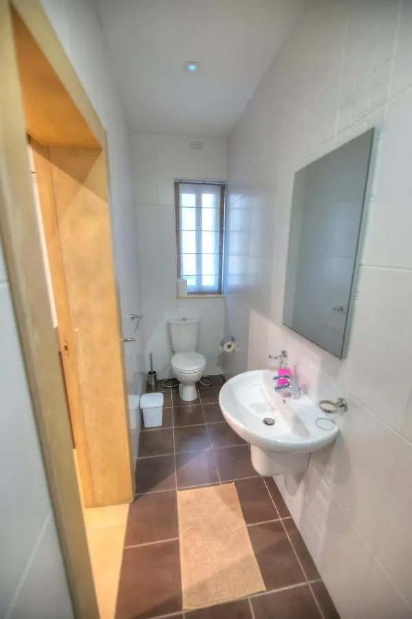 Beautifully Finished And Large Apartment Steps Away From Rocky Beach Ddif1-1 Sliema