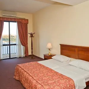 Hotell By St, Sliema